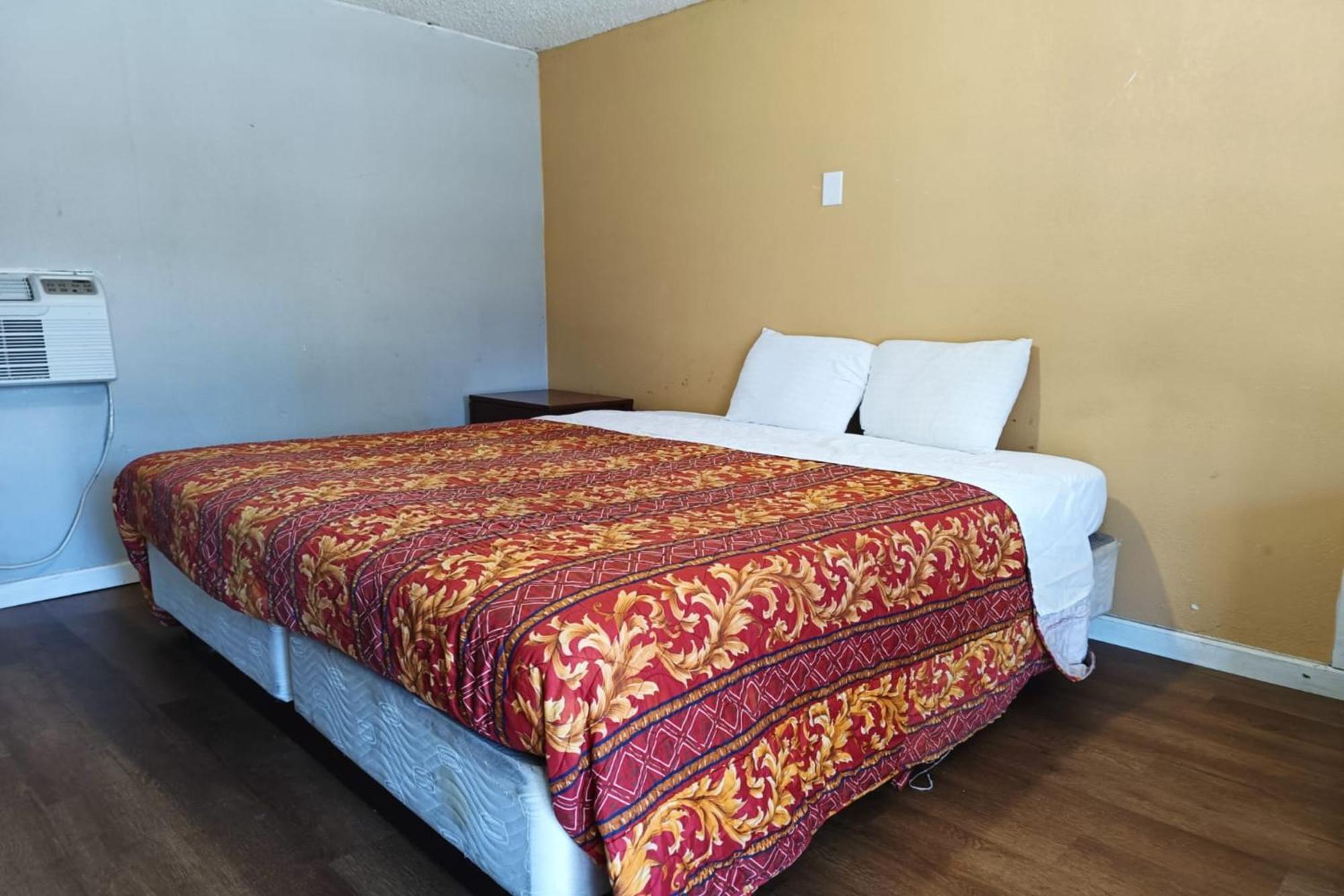 Crown Inn By Oyo Orangeburg Hwy 301 Экстерьер фото